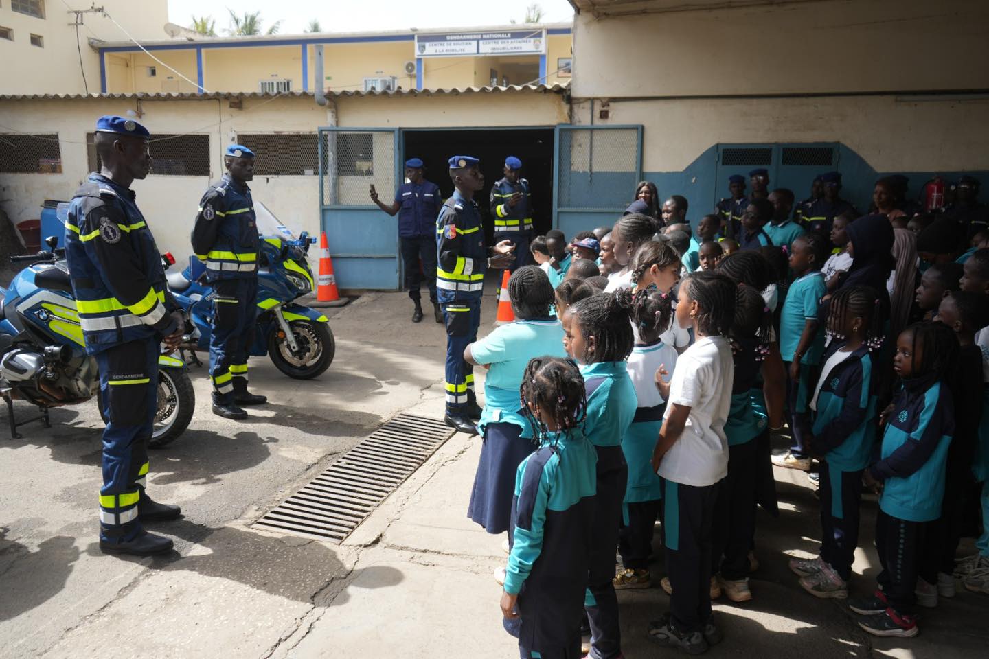 Visite au sein d’unités de la Gendarmerie nationale - Image 2