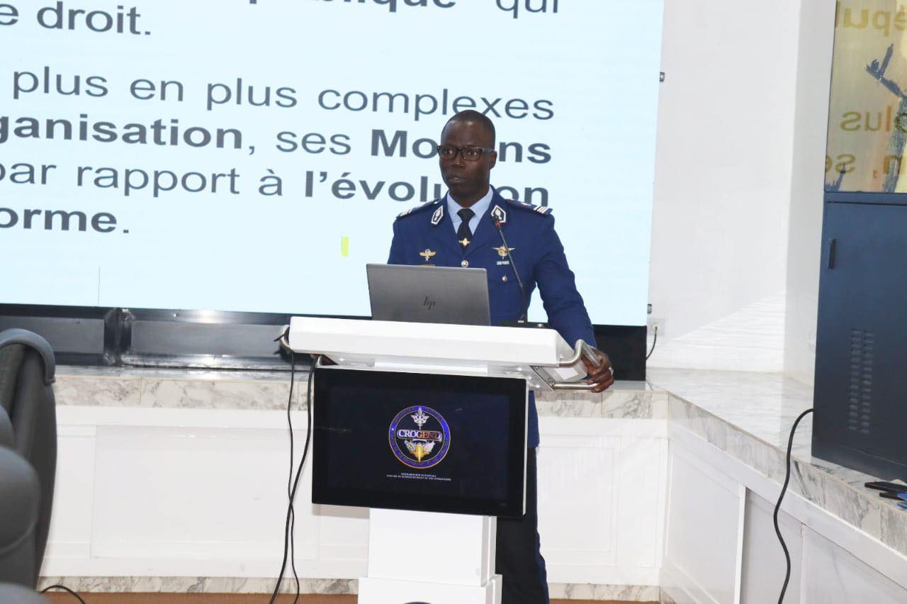 Séance de travail entre la Gendarmerie nationale et la Commission Défense et Sécurité de l’Assemblée nationale - Image 1