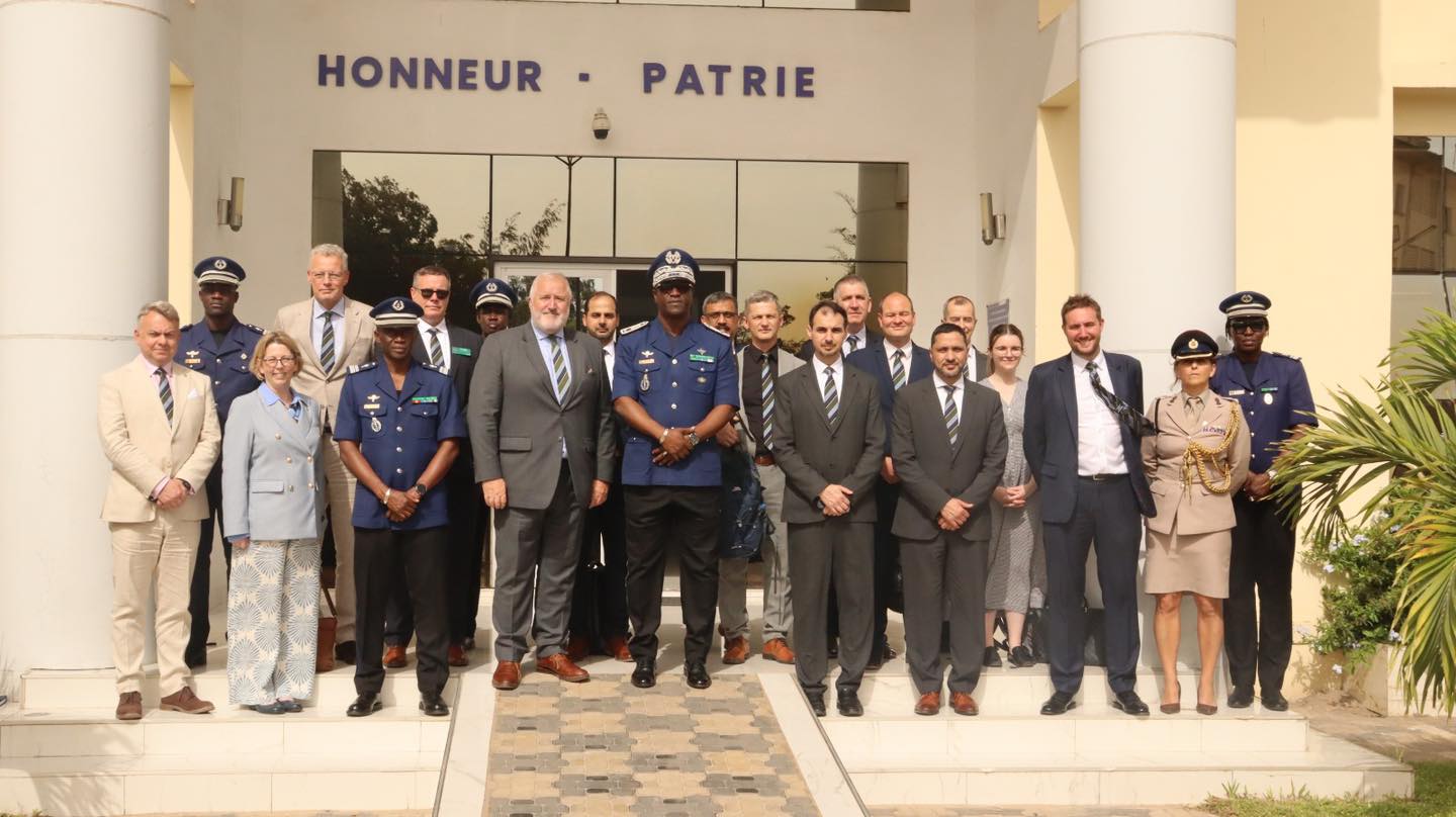 Visite du Collège Royal d’Etudes de Défense (RCDS) du Royaume-Uni à la Gendarmerie nationale - Image 1