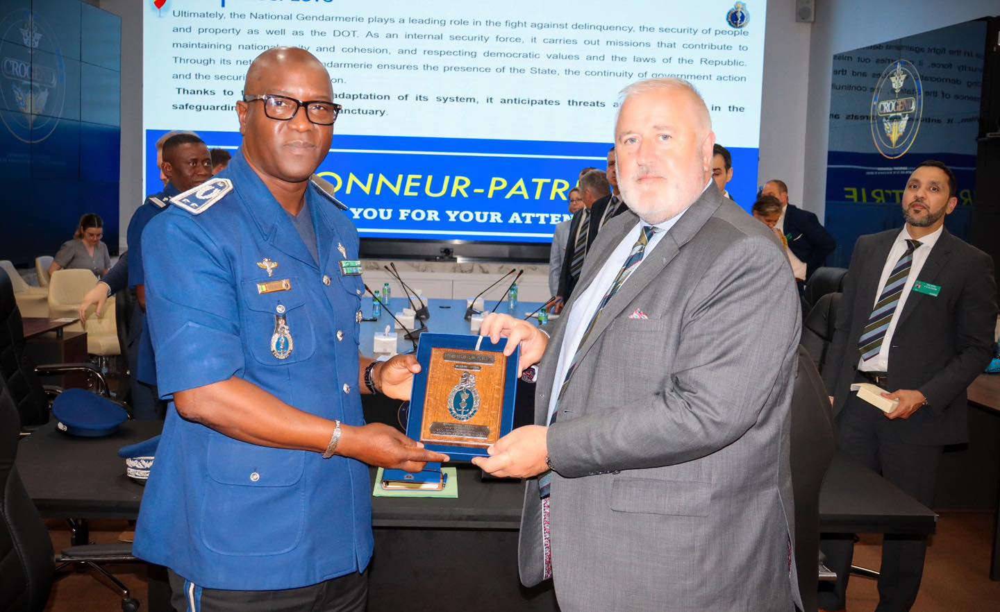 Visite du Collège Royal d’Etudes de Défense (RCDS) du Royaume-Uni à la Gendarmerie nationale - Image 3