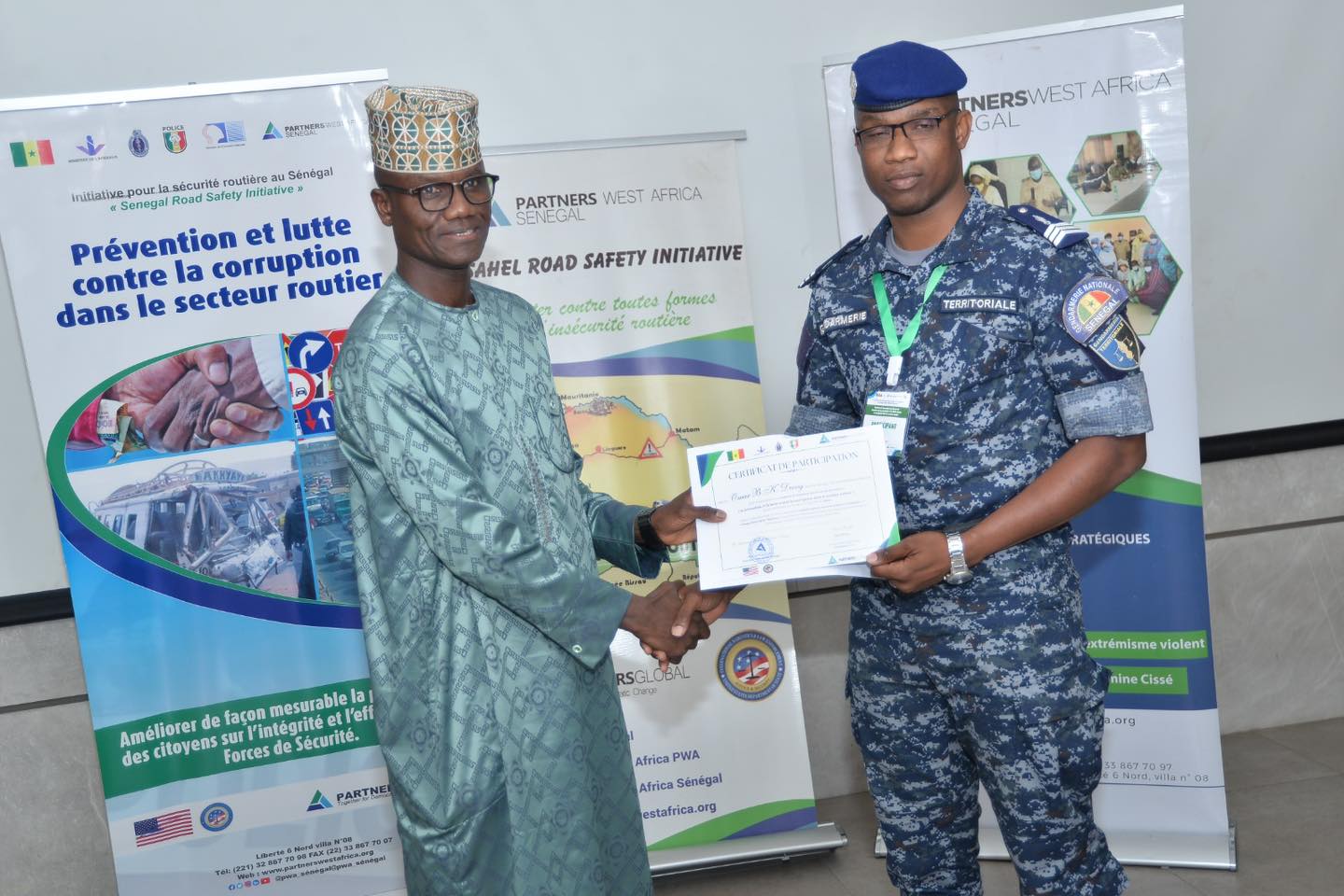 Partners West Africa aux côtés des FDS: la Gendarmerie nationale joue sa partition à la session de formation sur la prévention et la lutte contre la corruption dans le secteur routier - Image 4