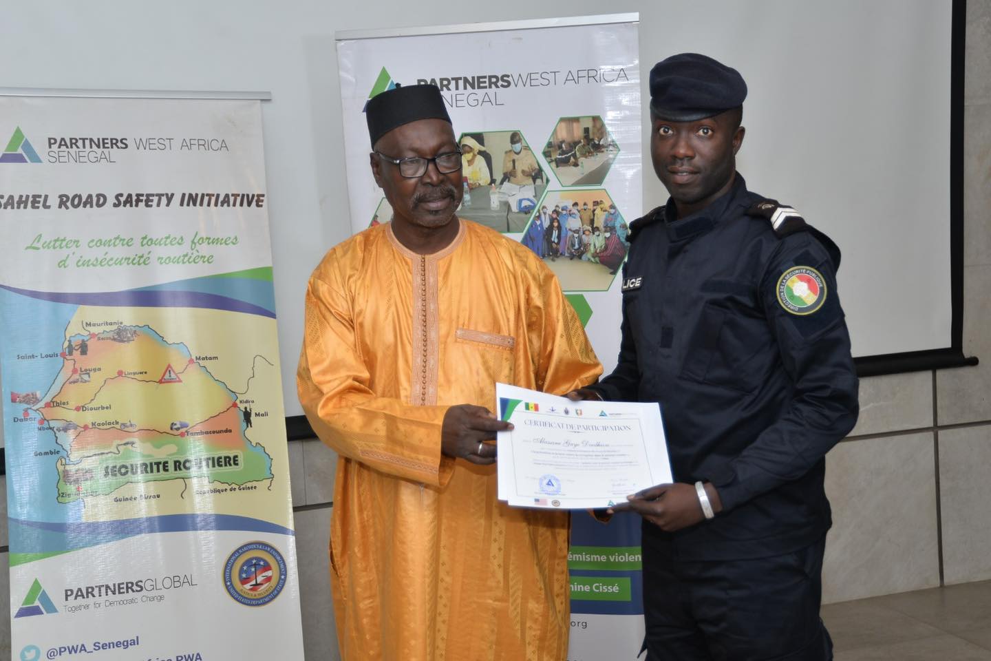 Partners West Africa aux côtés des FDS: la Gendarmerie nationale joue sa partition à la session de formation sur la prévention et la lutte contre la corruption dans le secteur routier - Image 5