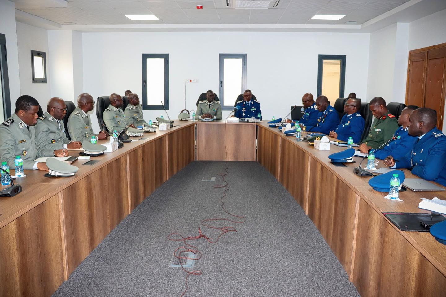 Visite du Directeur Général des Douanes à la Gendarmerie nationale. - Image 5