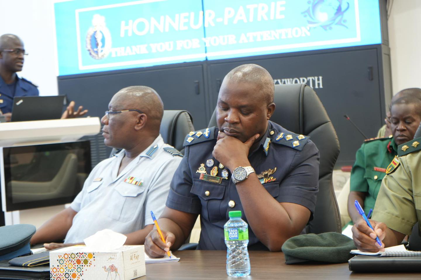 La Gendarmerie nationale reçoit une délégation de l’Université de Défense Nationale du Zimbabwe - Image 12