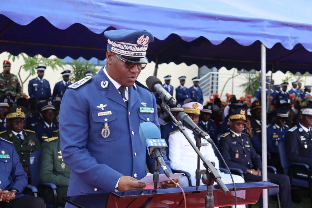 Cérémonie de levée de corps de feu  Colonel Émile MANGA: la Gendarmerie nationale rend un dernier hommage à un officier émérite - Image 4