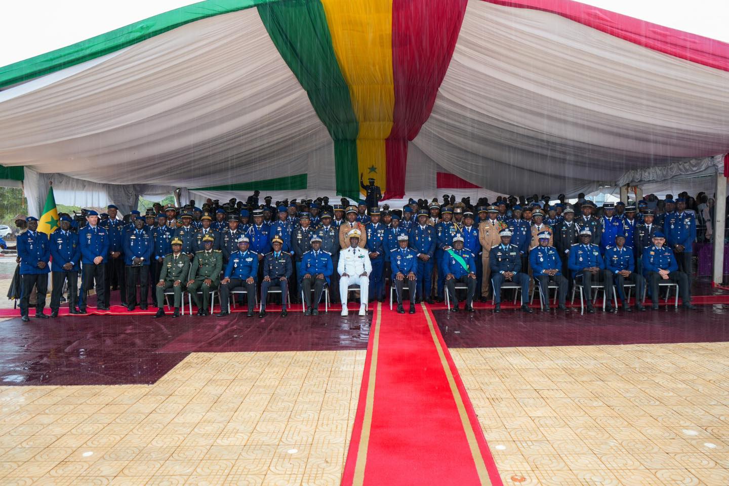 Cinquante (50) officiers-élèves reçoivent leur diplôme d’application de Gendarmerie. - Image 1