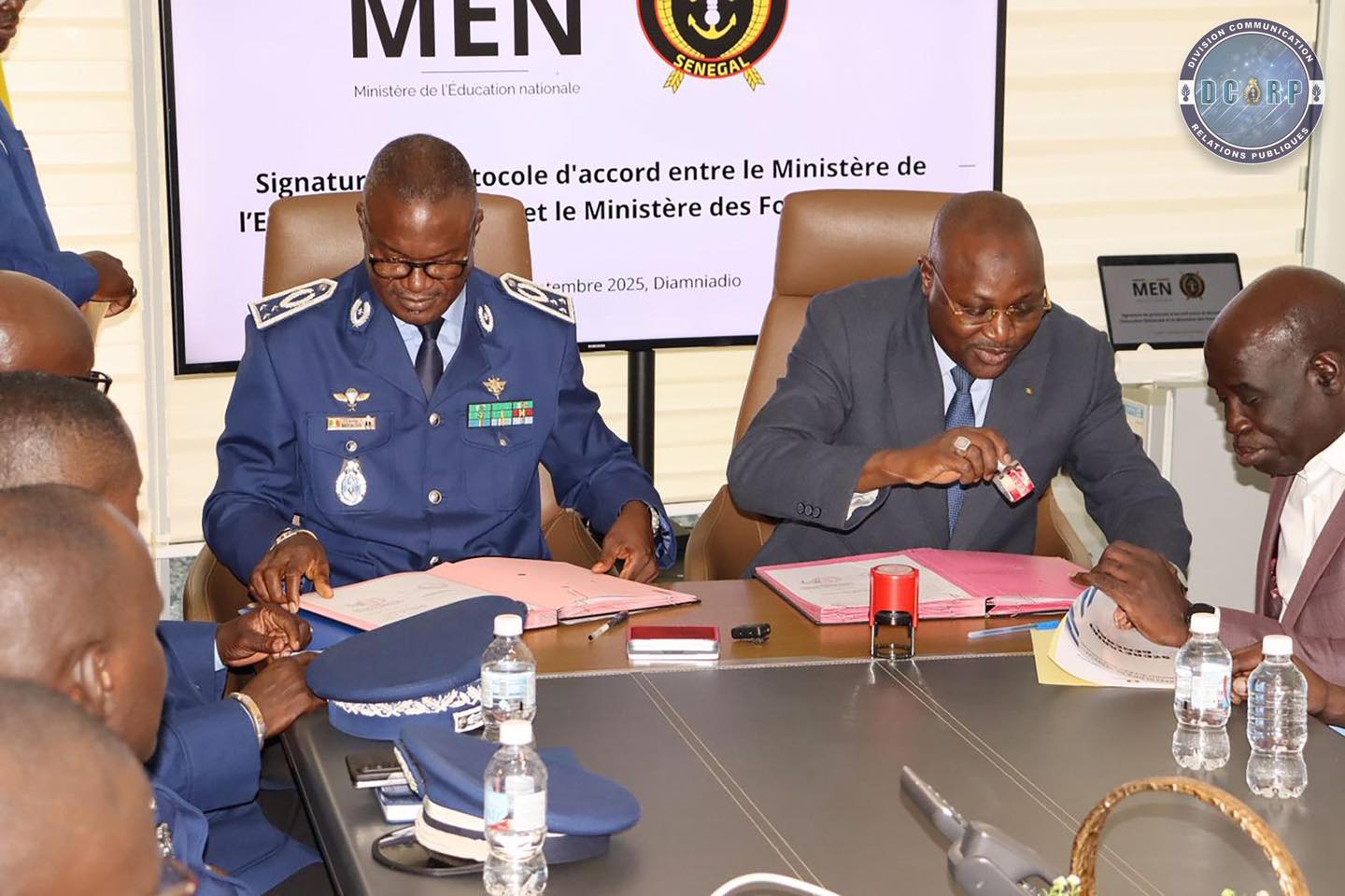 Protocole d’accord entre le Ministère de l’Éducation nationale et la Gendarmerie nationale.