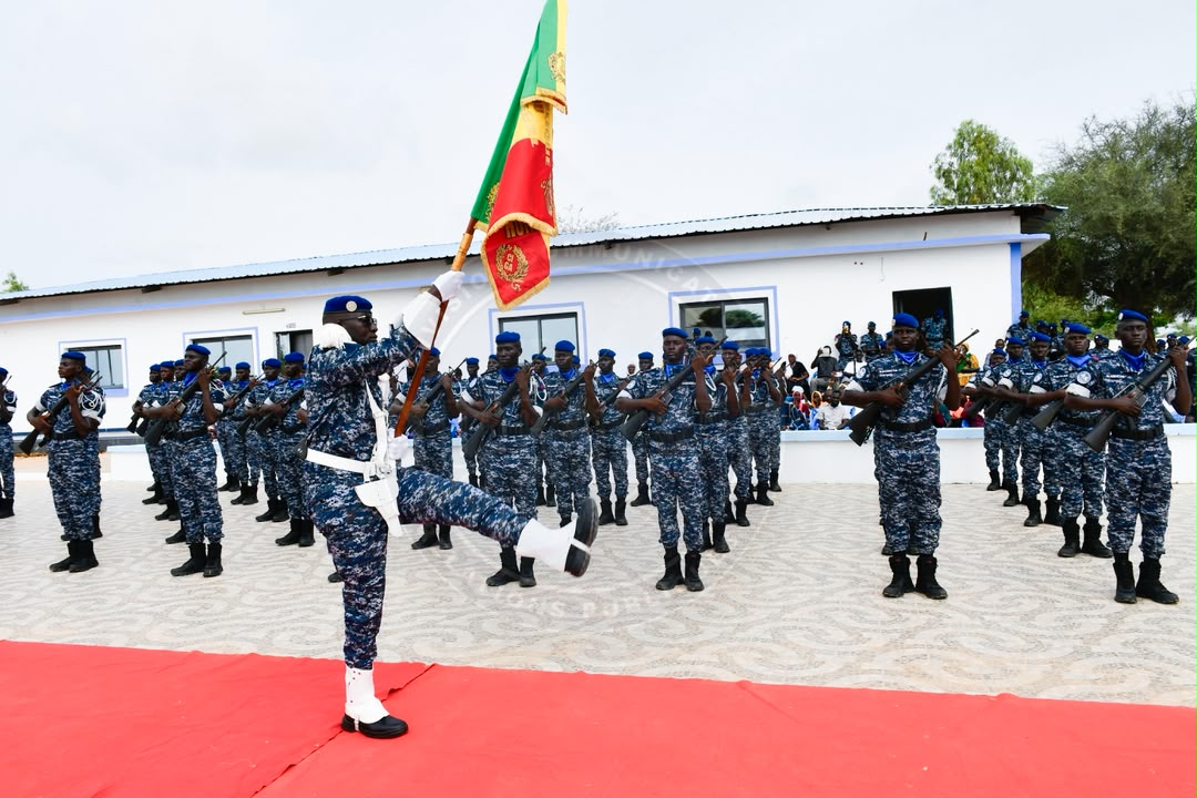 Cérémonie de présentation au drapeau du contingent 2026/2 : 415 jeunes militaires terminent leur formation initiale du combattant (FIC)