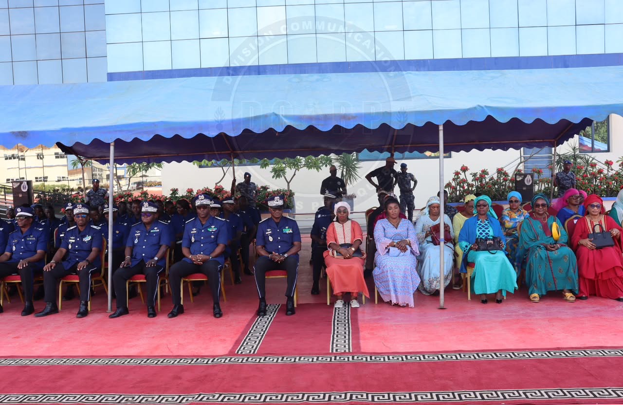 Cérémonie de remise de kits scolaires au profit des orphelins de Gendarmes - Image 3
